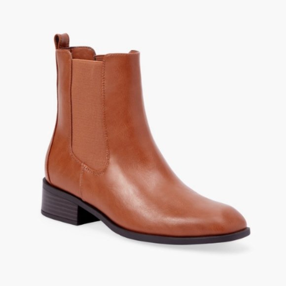 Vernetta Chelsea Boot - Picture 6 of 11